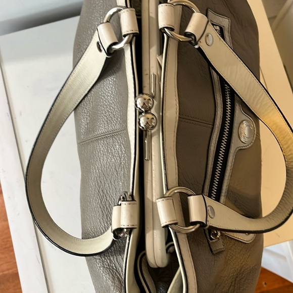 COACH LAURA SPECTATOR PEBBLED LEATHER KISS LOCK SHOULDER BAG - Picture 8 of 16